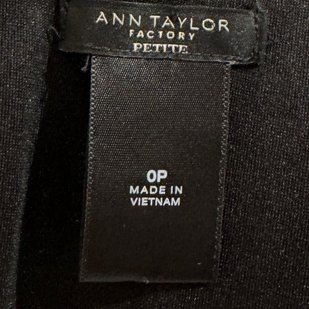 Ann Taylor Stretch Tweed Sleeveless Dress- Black & White | V-Neck (0P) LIKE NEW! - Picture 14 of 14